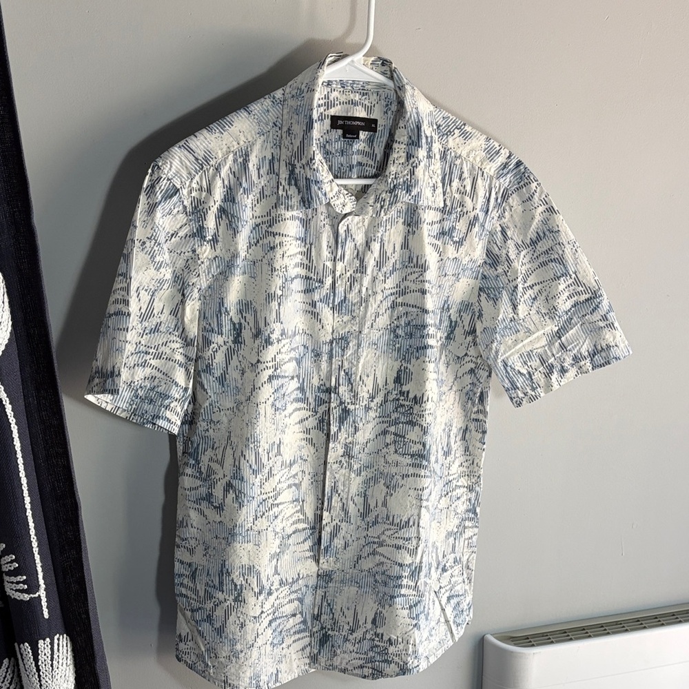 Thompson Blue and White Patterned Casual Shirt